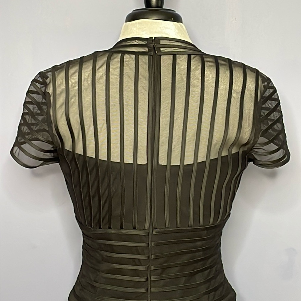 JS Collections Women’s Black Mesh Cap Sleeve Striped Knee Length Dress Size 10 - Picture 9 of 14